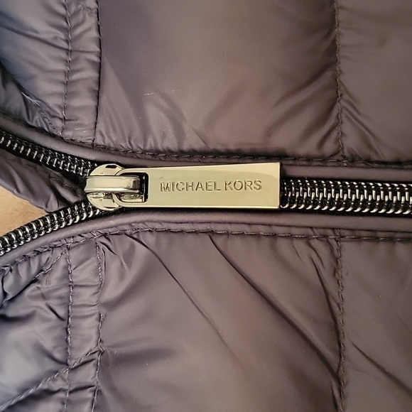 Michael Michael Kors Packable Down Coat, Size M, Steel / Charcoal Gray (Grey) - Picture 4 of 11